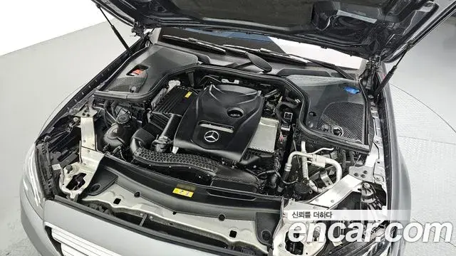 Mercedes-Benz E-Class 2018 — Фото 6/20