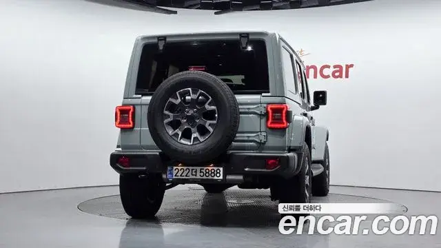 Jeep Wrangler 2024 — Şəkil 17/34