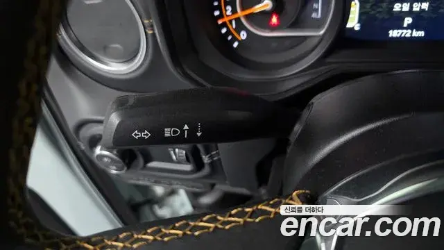 Jeep Wrangler 2024 — Şəkil 32/34