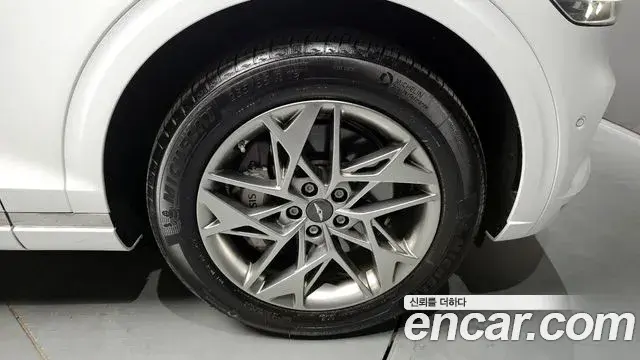 Genesis GV70 2024 — Şəkil 12/20