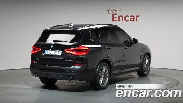 BMW X3 2021 — ფოტო 14/20