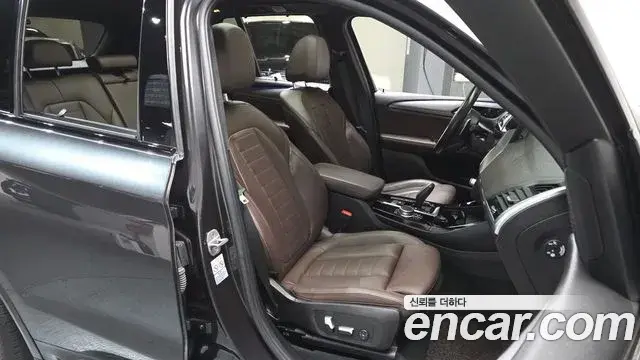 BMW X3 2021 — ფოტო 9/20