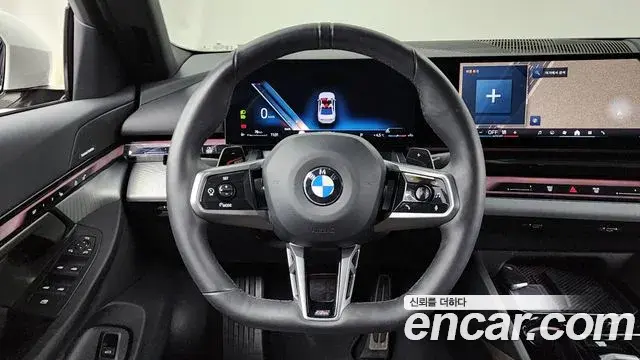 BMW 5 Series 2025 — Photo 17/20