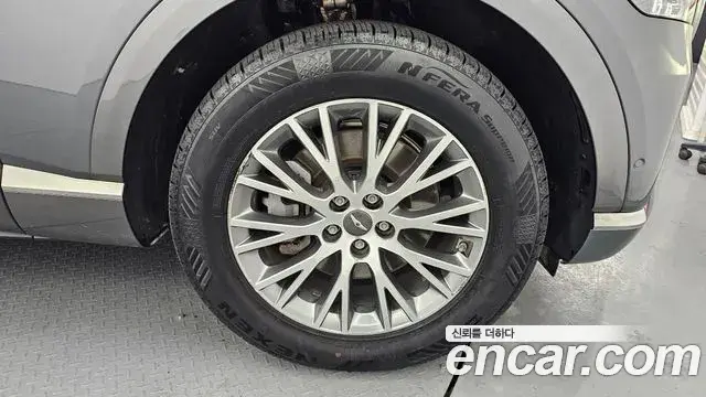 Genesis GV80 2021 — Photo 5/20