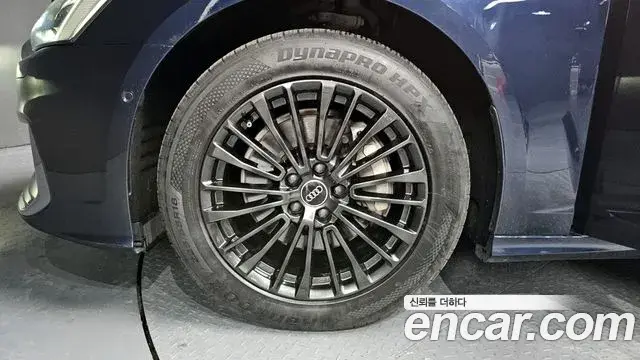 Audi A6 2021 — Şəkil 16/20