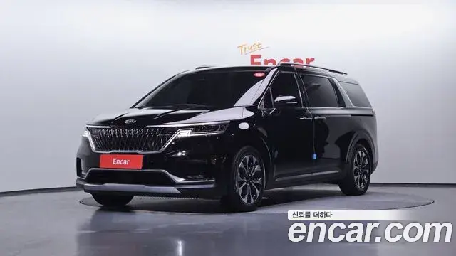 Kia Carnival 2021 — Photo 1/20