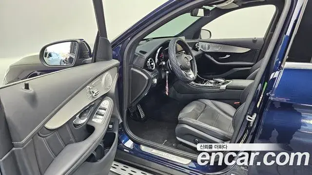 Mercedes-Benz GLC-Class 2019 — Şəkil 11/21