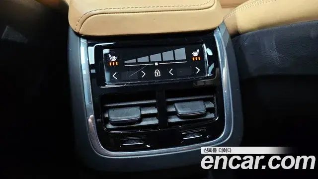 Volvo S60 2021 — Şəkil 1/20
