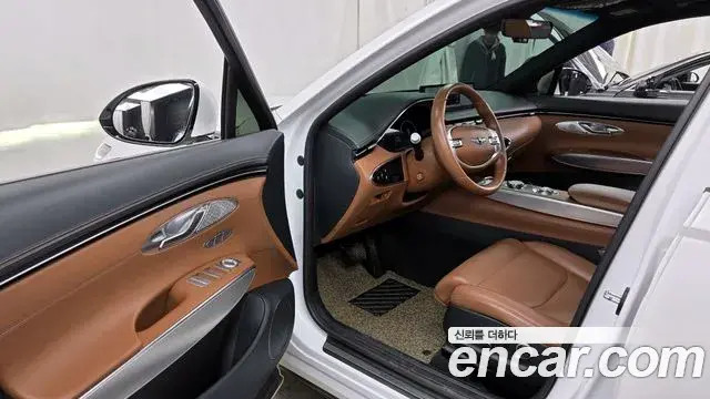 Genesis GV70 2021 — ფოტო 11/20