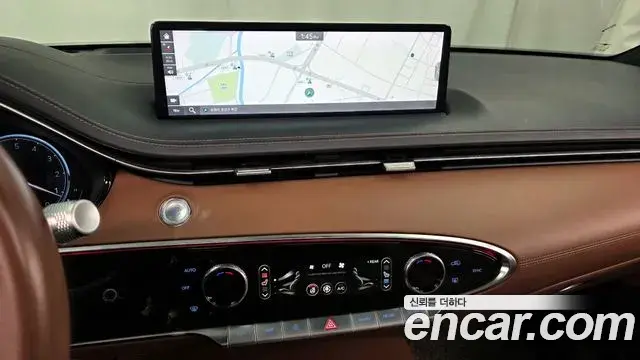 Genesis GV70 2021 — ფოტო 2/20