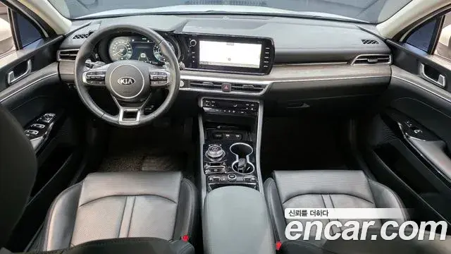 Kia K5 2021 — Photo 3/20