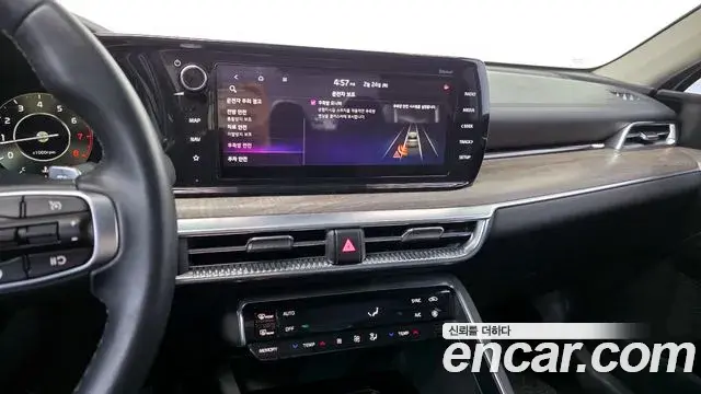 Kia K5 2021 — Photo 4/20