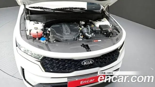 Kia Sorento 2020 — Фото 6/20