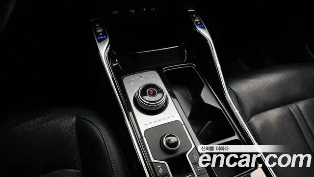 Kia Sorento 2020 — Фото 9/20