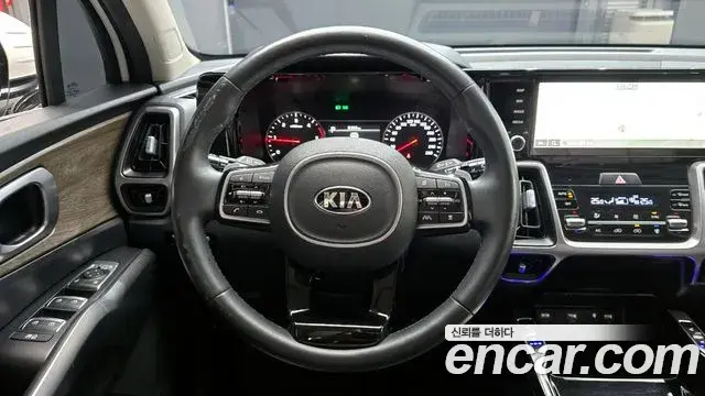 Kia Sorento 2020 — Фото 13/20