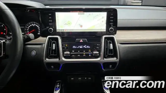 Kia Sorento 2020 — Фото 19/20