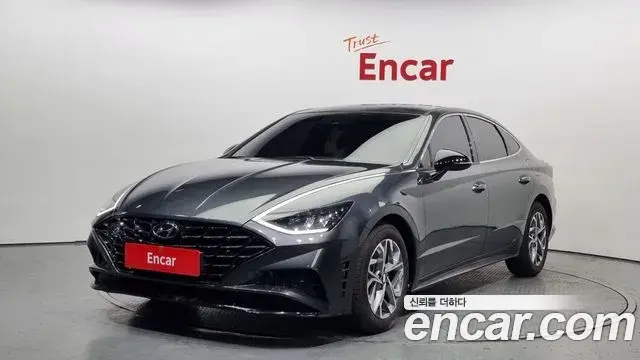 Hyundai Sonata Hybrid 2022 — Şəkil 8/20