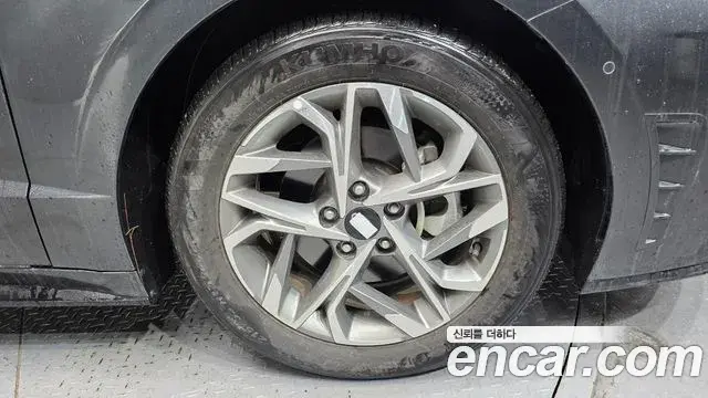Hyundai Sonata Hybrid 2022 — Şəkil 14/20