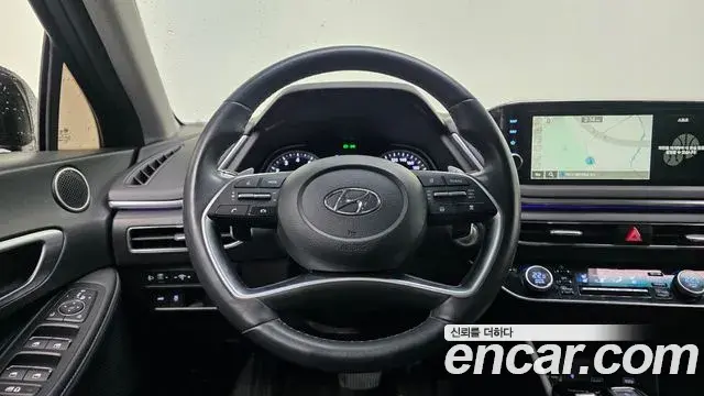 Hyundai Sonata Hybrid 2022 — Şəkil 15/20