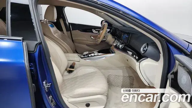 Mercedes-Benz AMG GT 2020 — Şəkil 6/20