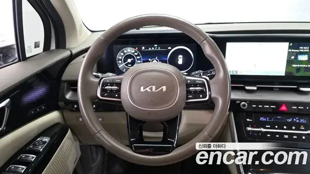 Kia Carnival 2023 — Фото 12/20