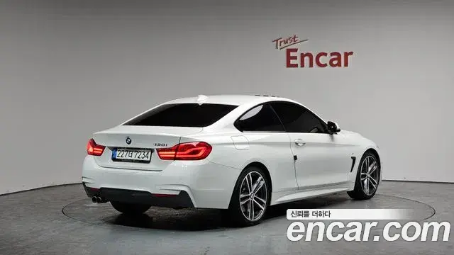 BMW 4 Series 2018 — Фото 2/20