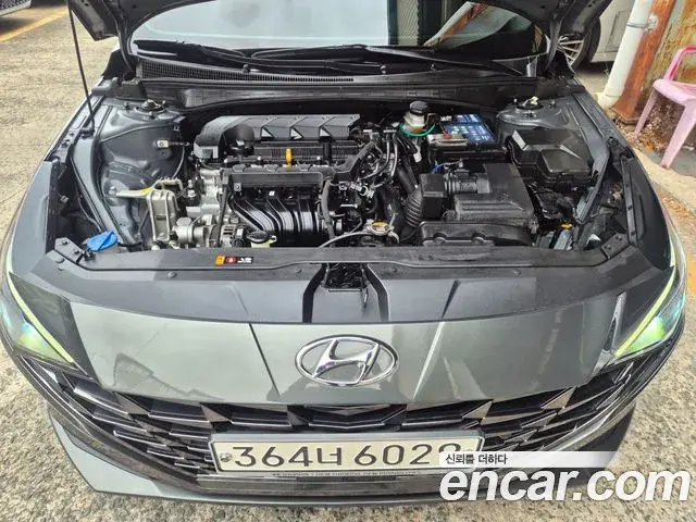 Hyundai The New Avante Hybrid 2020 — Photo 11/20