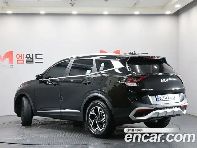 Kia Sportage 2022 — Фото 3/20