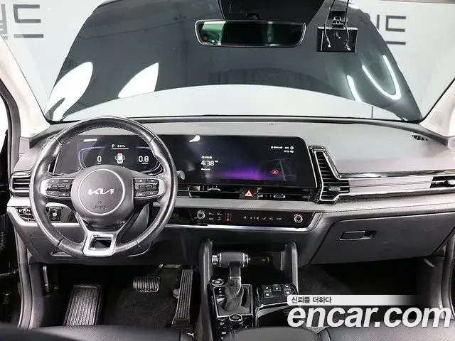 Kia Sportage 2022 — Фото 4/20