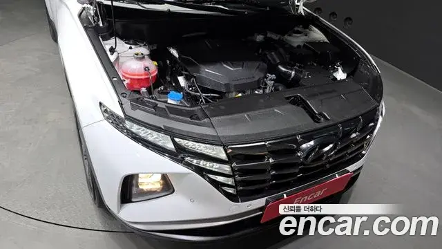 Hyundai Tucson Hybrid 2022 — ფოტო 2/20
