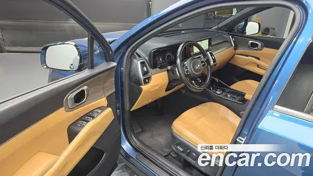 Kia Sorento 2021 — Фото 10/20