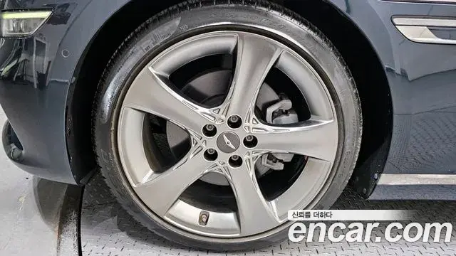 Genesis G80 2020 — Photo 19/20