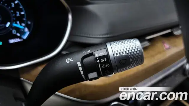 Genesis G80 2020 — Photo 15/20