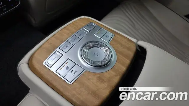 Genesis G80 2020 — Photo 12/20