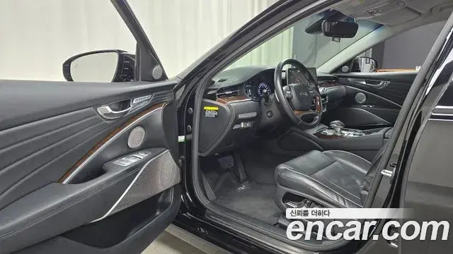 Kia The K9 2019 — Photo 16/20