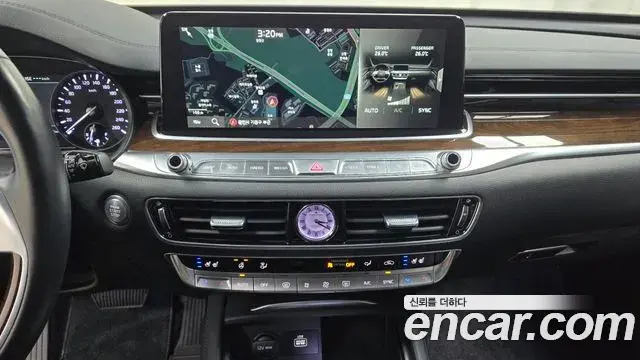 Kia The K9 2019 — Photo 7/20