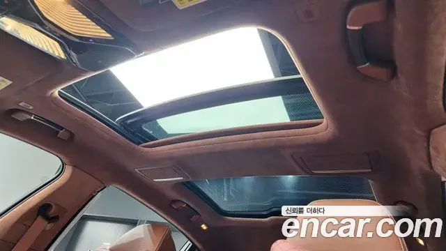 BMW 7 Series 2020 — Photo 15/20