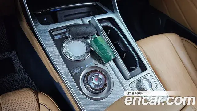 Genesis GV80 2021 — Photo 3/20