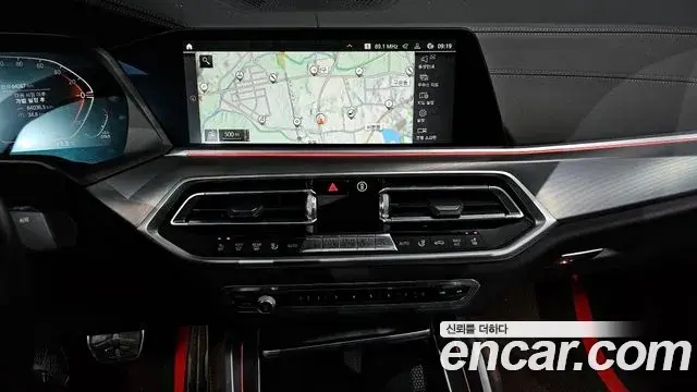 BMW X6 2020 — ფოტო 13/20