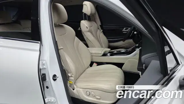 Genesis GV80 2020 — Photo 6/20