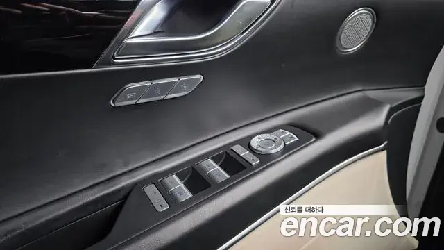Genesis GV80 2020 — Photo 18/20