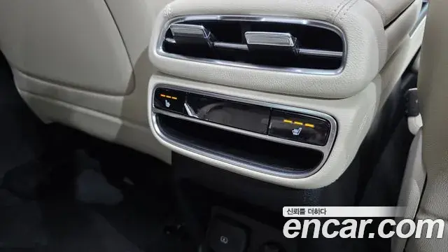 Genesis GV80 2020 — Photo 17/20