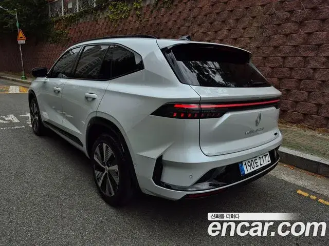 Renault Samsung Grand Koleos 2025 — Photo 15/20