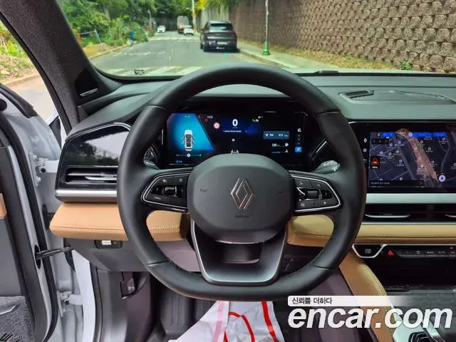 Renault Samsung Grand Koleos 2025 — Photo 13/20
