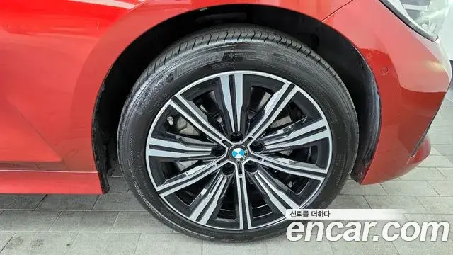 BMW 3 Series 2020 — Photo 12/20