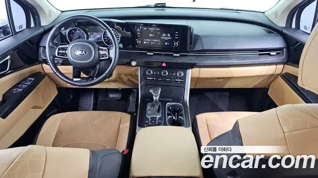 Kia Carnival 2020 — Photo 7/20