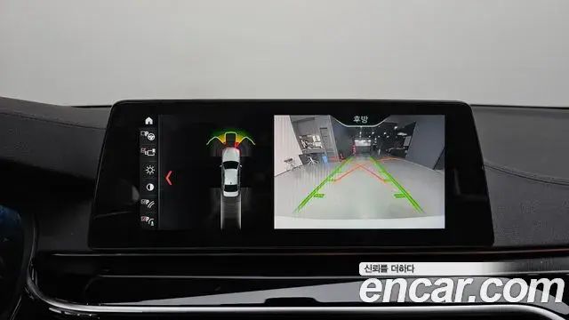 BMW 5 Series 2018 — ფოტო 13/20