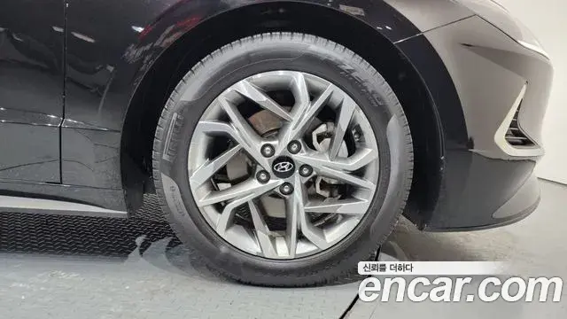 Hyundai Sonata Hybrid 2021 — ფოტო 4/20