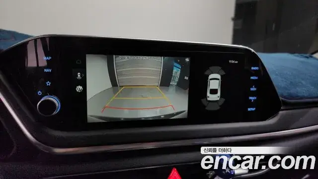 Hyundai Sonata Hybrid 2021 — ფოტო 18/20