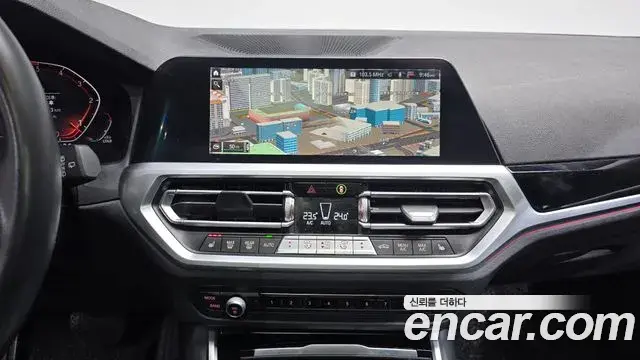 BMW 3 Series 2020 — ფოტო 13/20
